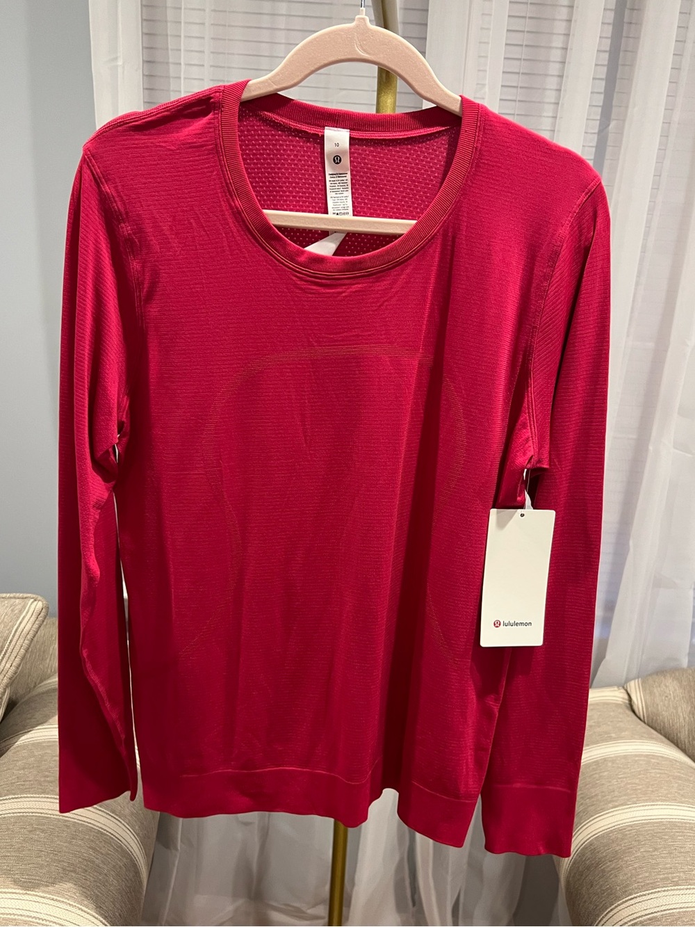 NWT LULULEMON SWIFTLY RELAXED LONG SLEEVE